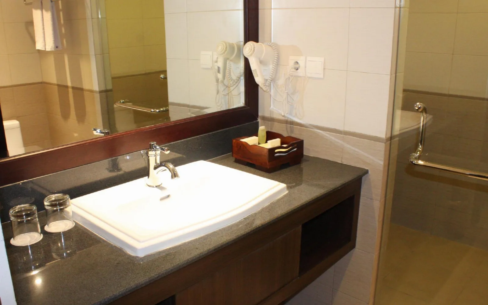 Varna Restaurant at Varna Culture Hotel Tunjungan Surabaya