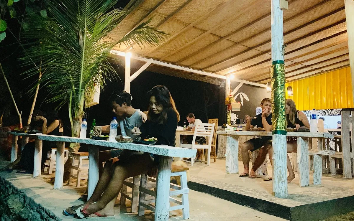 Warung Paradise