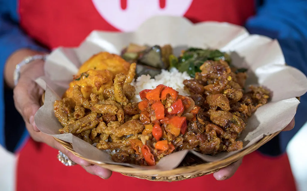 Warung Pedas Ibu Andika Kuta