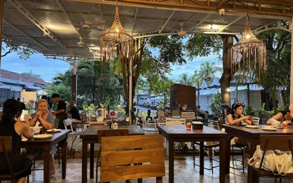 Warung Yess Pererenan