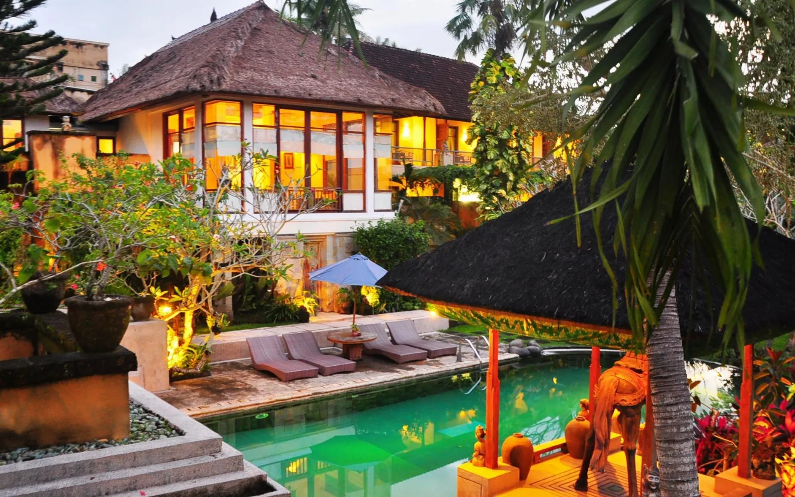 Alam Puri Art Museum - Resort & Spa