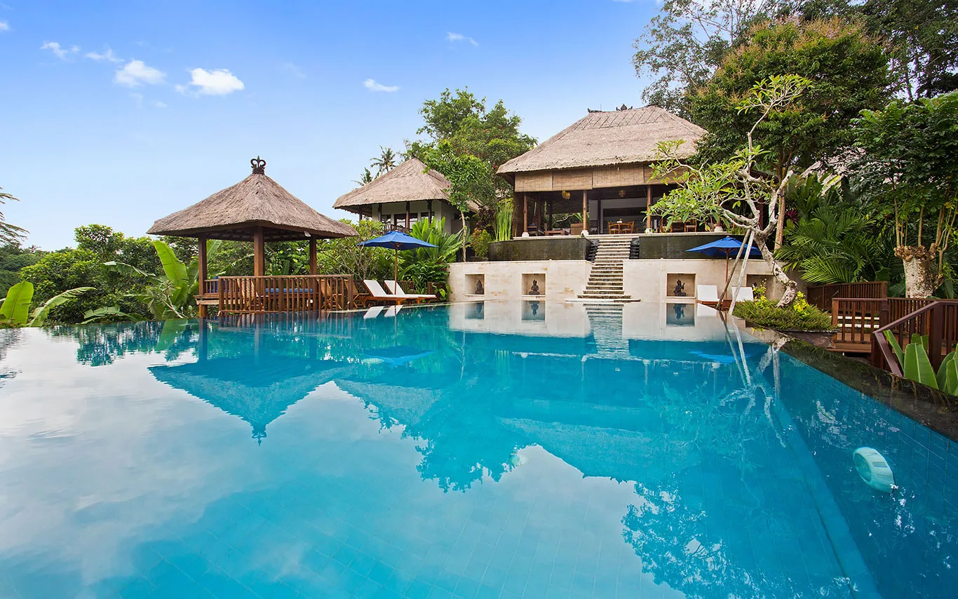 Amori Villa Hotel