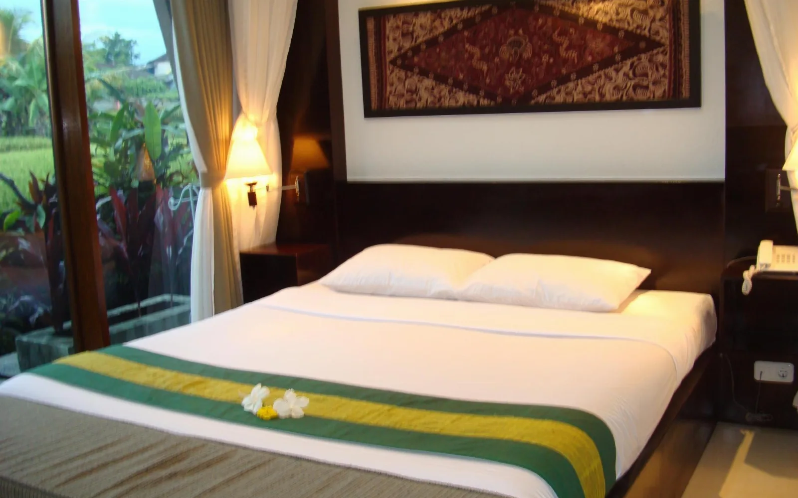 Anini Raka Resort & Spa