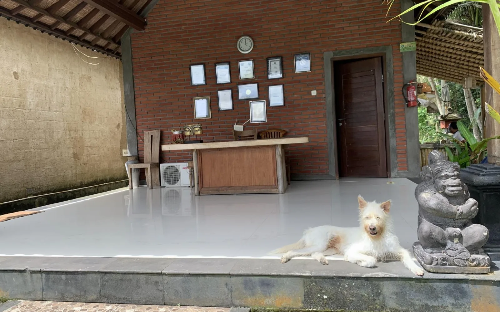 Bagiya Suites and Villas