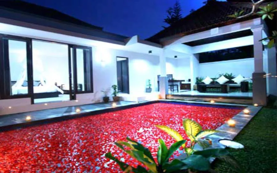 Evita Villas