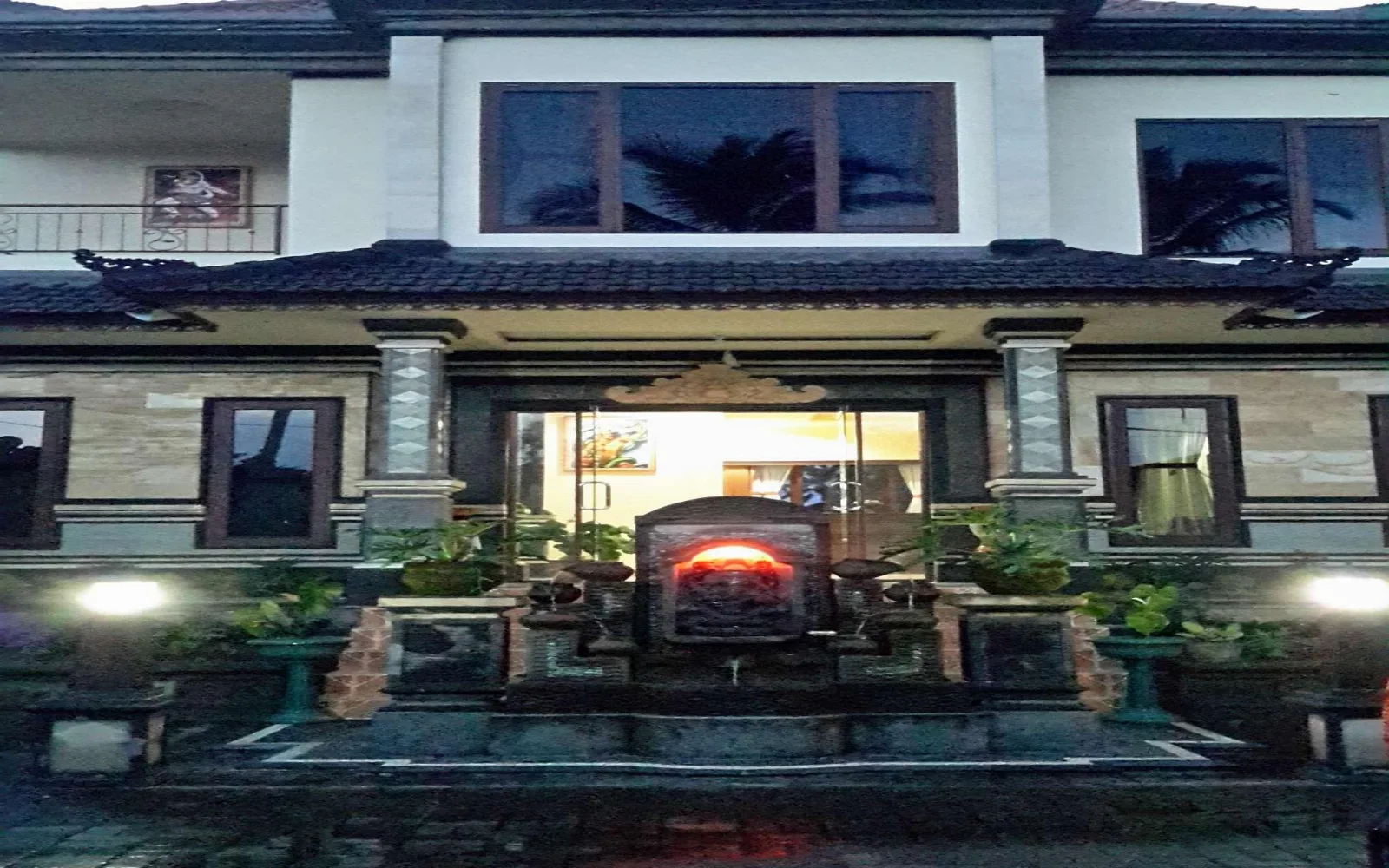 Hotel Mawar Sari