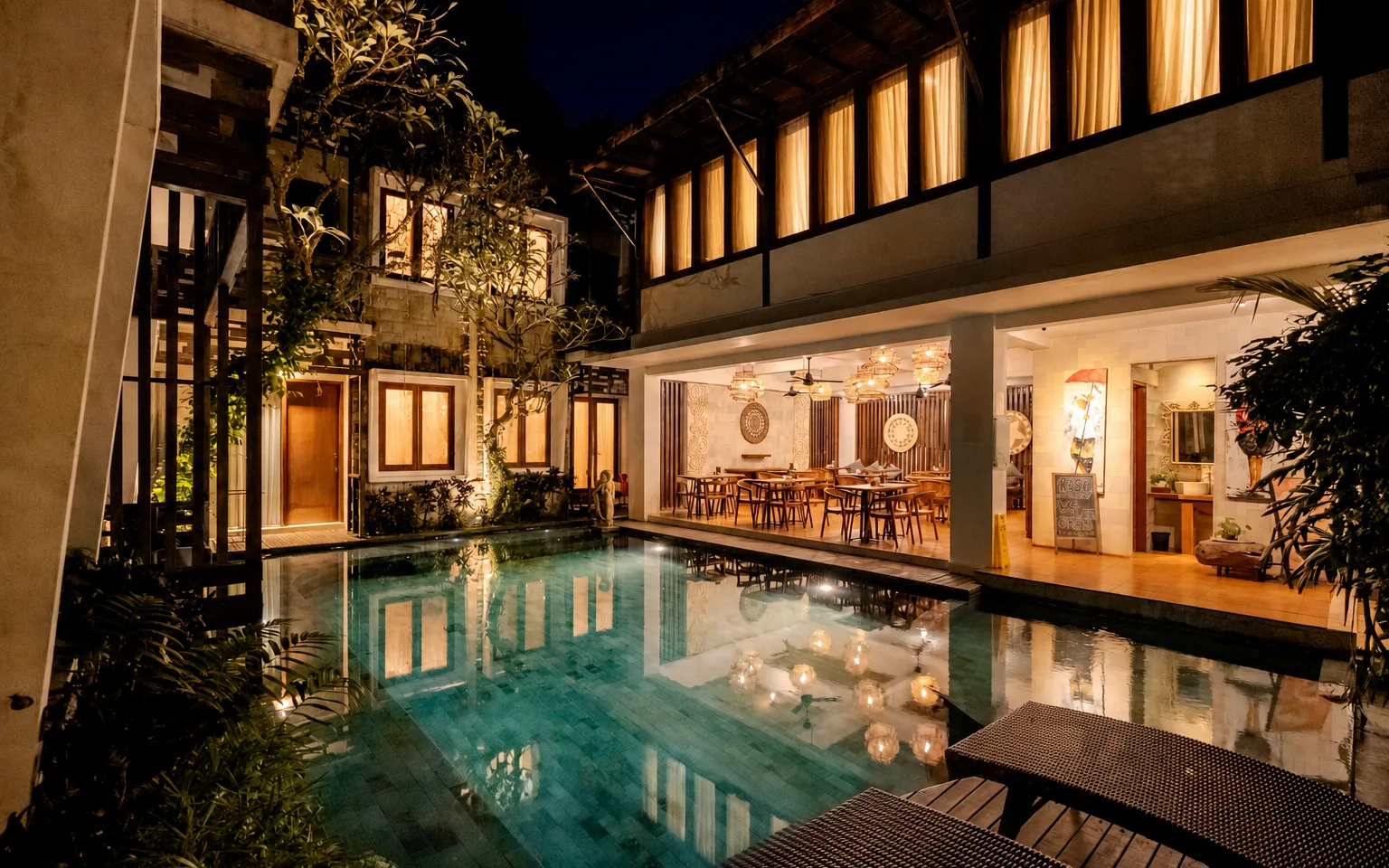 Kakul Villas & Suites