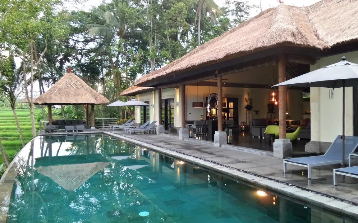 Rouge -  Private Villa Condense