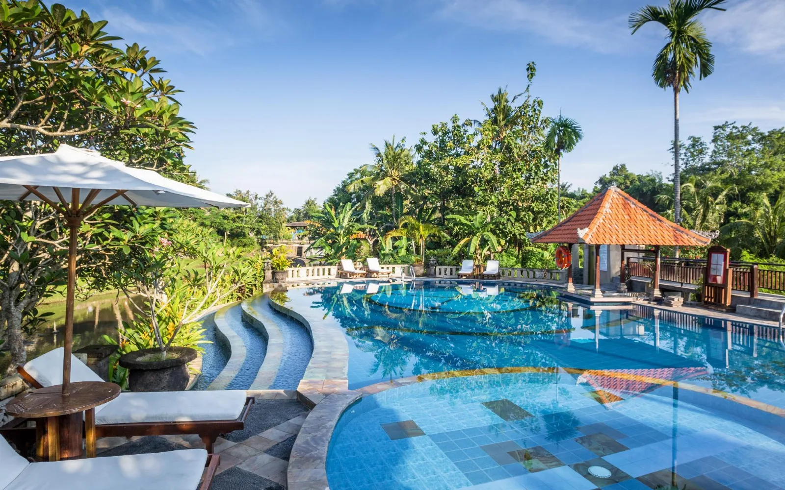 Santi Mandala Villa & Spa Hotel