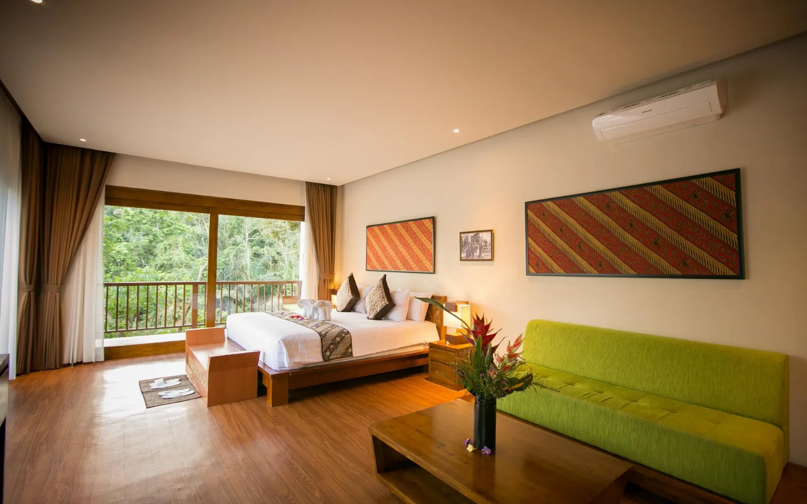 Senetan Villa and Spa Resort