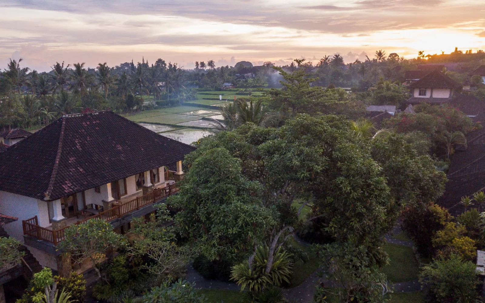 Sri Ratih Cottages
