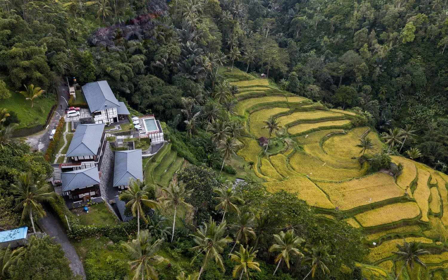 Suarapura Resort and SPA