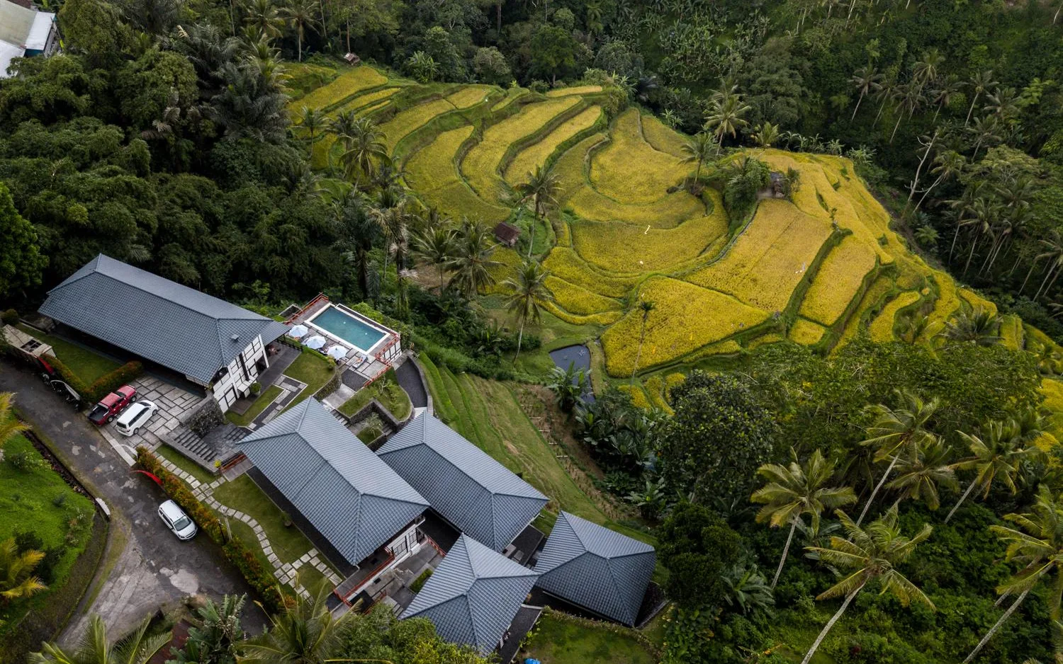 Suarapura Resort and SPA