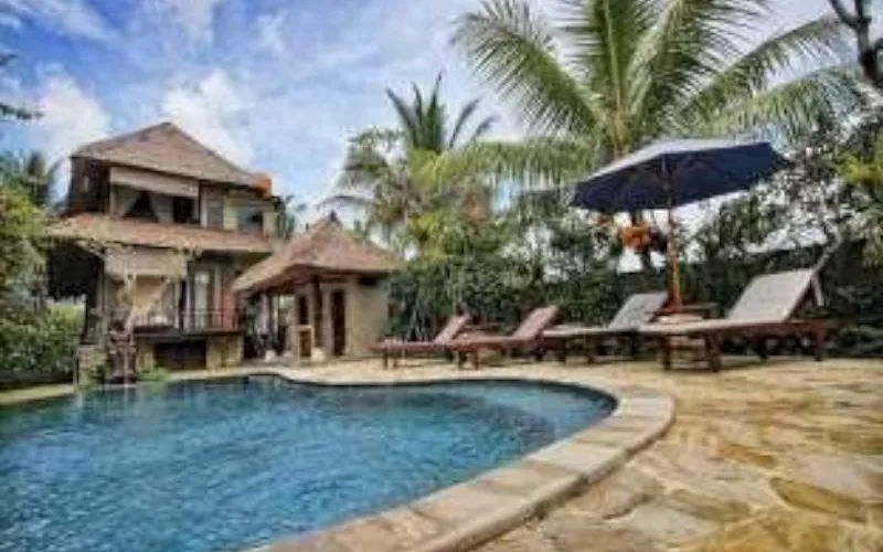 Villa Sujati