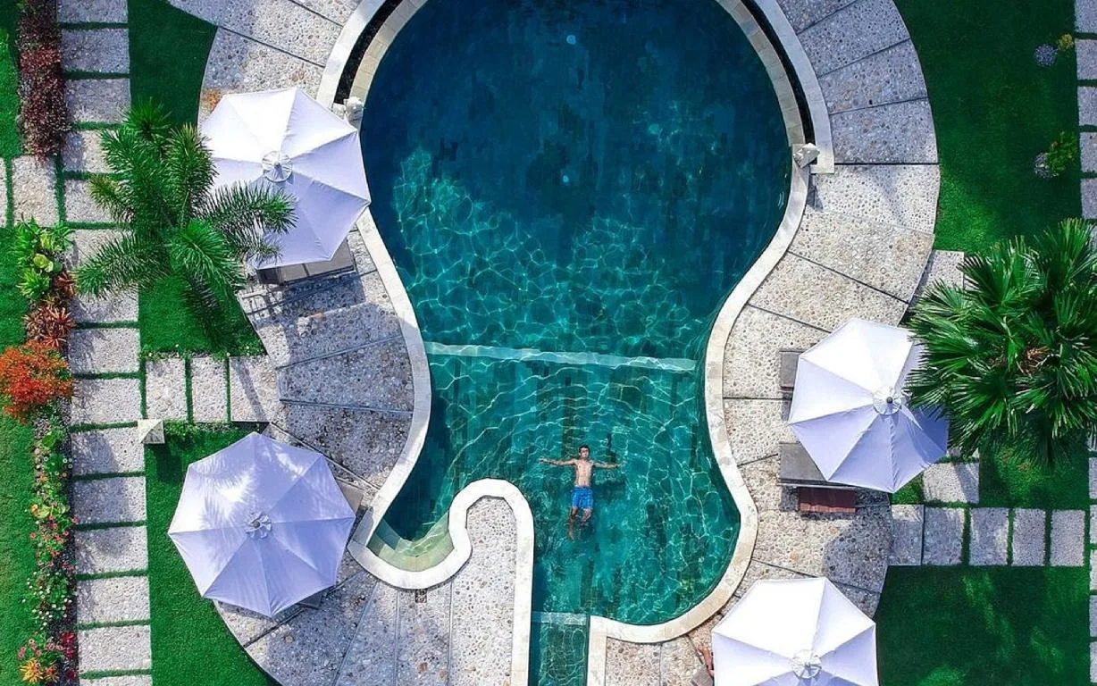 Aldi's Island Spa & Wellness at Aldi's Bungalow
