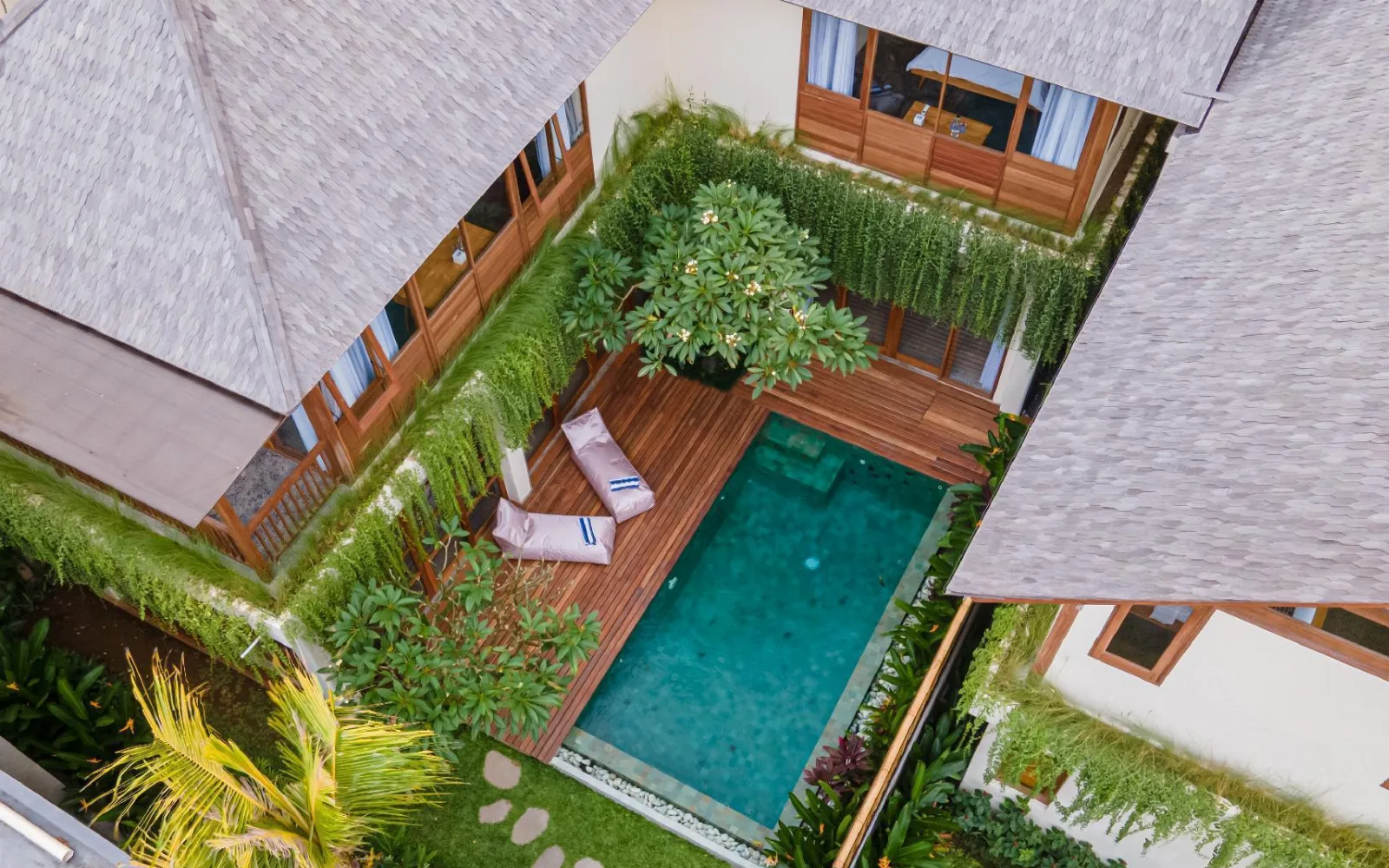 Anandathu Wellness & Spa at Anandathu Villas - Tropical Pool Villa in Canggu