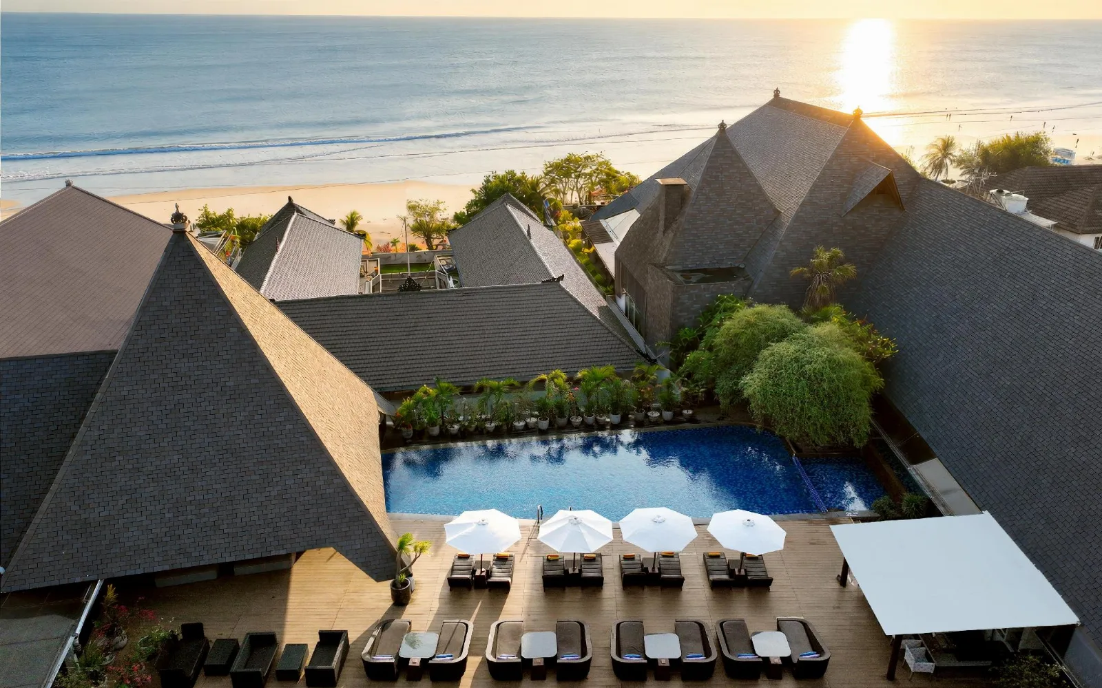 Aqua Spa & Rooftop Pool at The Kuta Beach Heritage Hotel Bali - Managed by AccorHotels