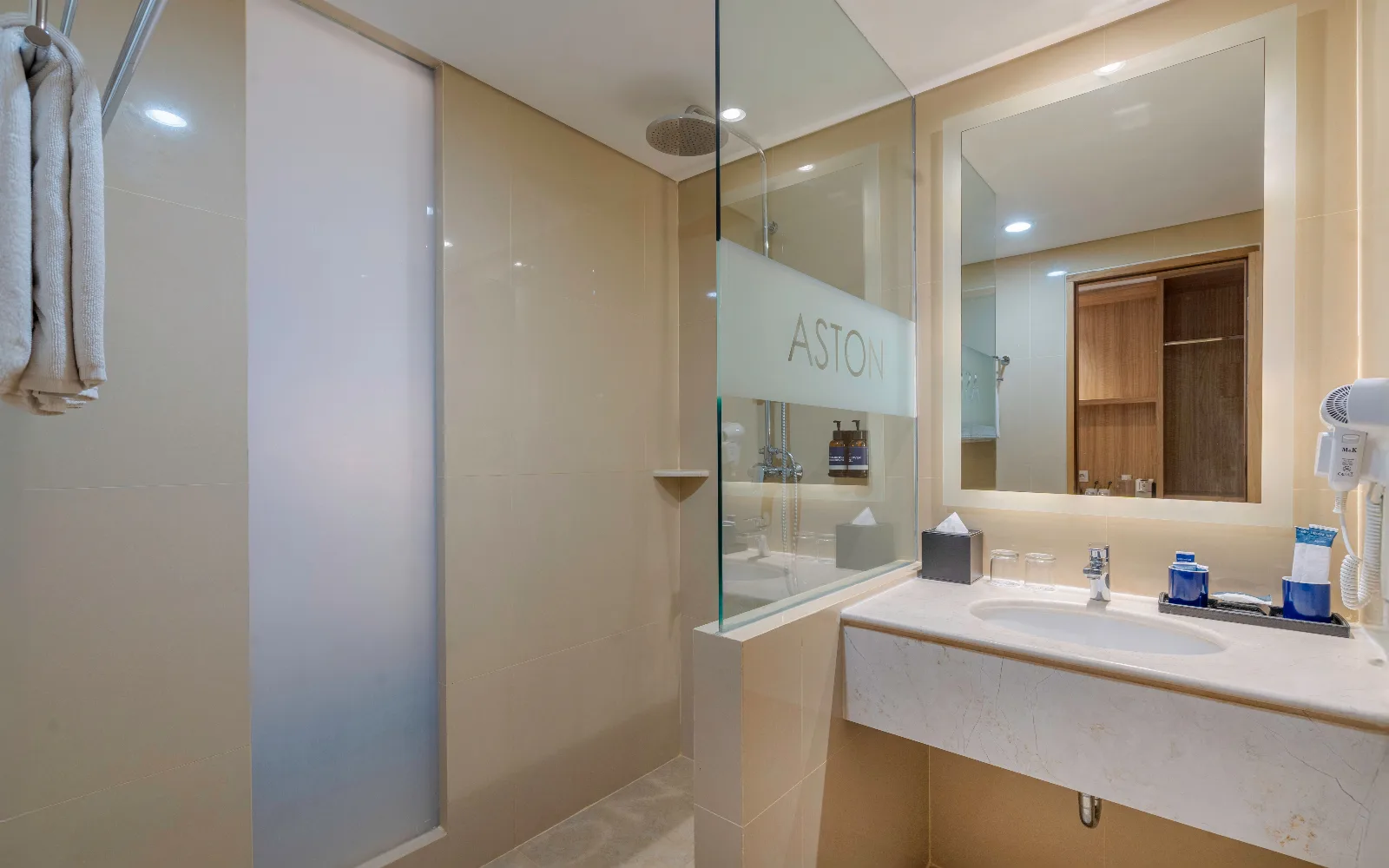 Aston Spa Gresik at ASTON Gresik Hotel & Conference Center