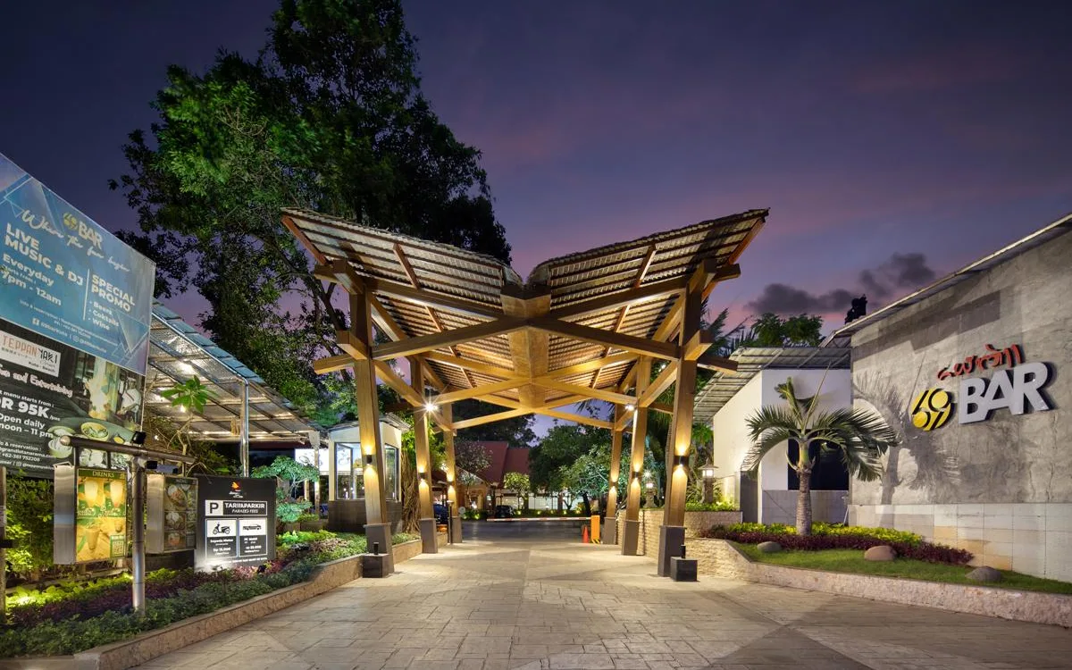 Ayodya Spa Gazebos at Grand Istana Rama Hotel