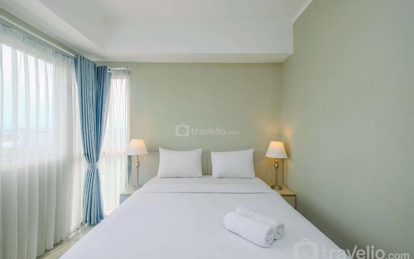 Comfort Spa at Comfort Spacious 2BR at Oasis Cikarang By Travelio