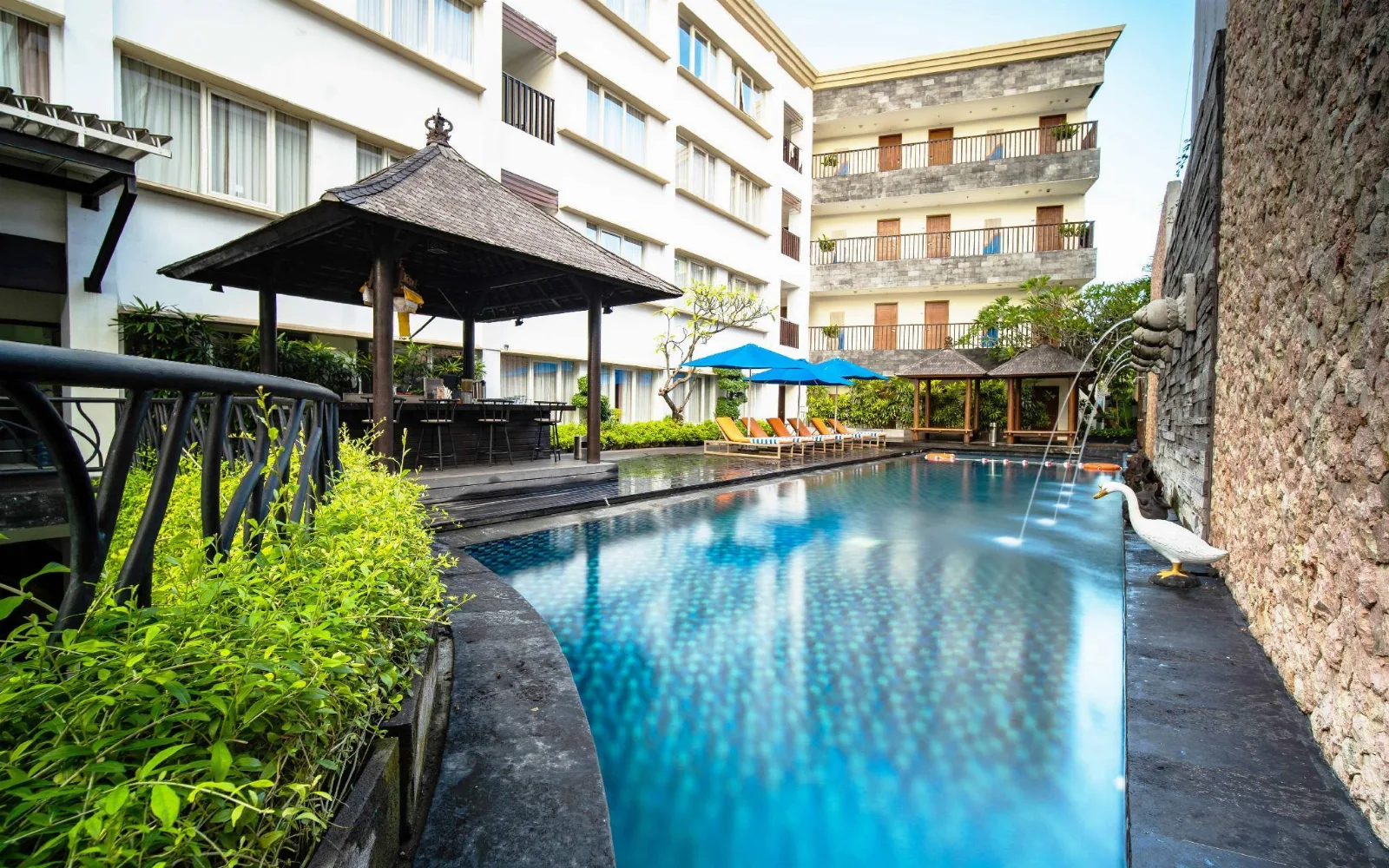 Courtyard Swimming Pool at Natya Hotel Kuta