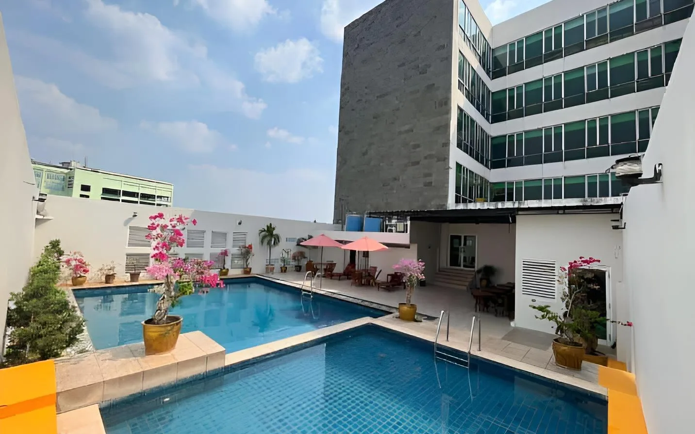 Daira Spa & Pool at Grand Daira Hotel Palembang