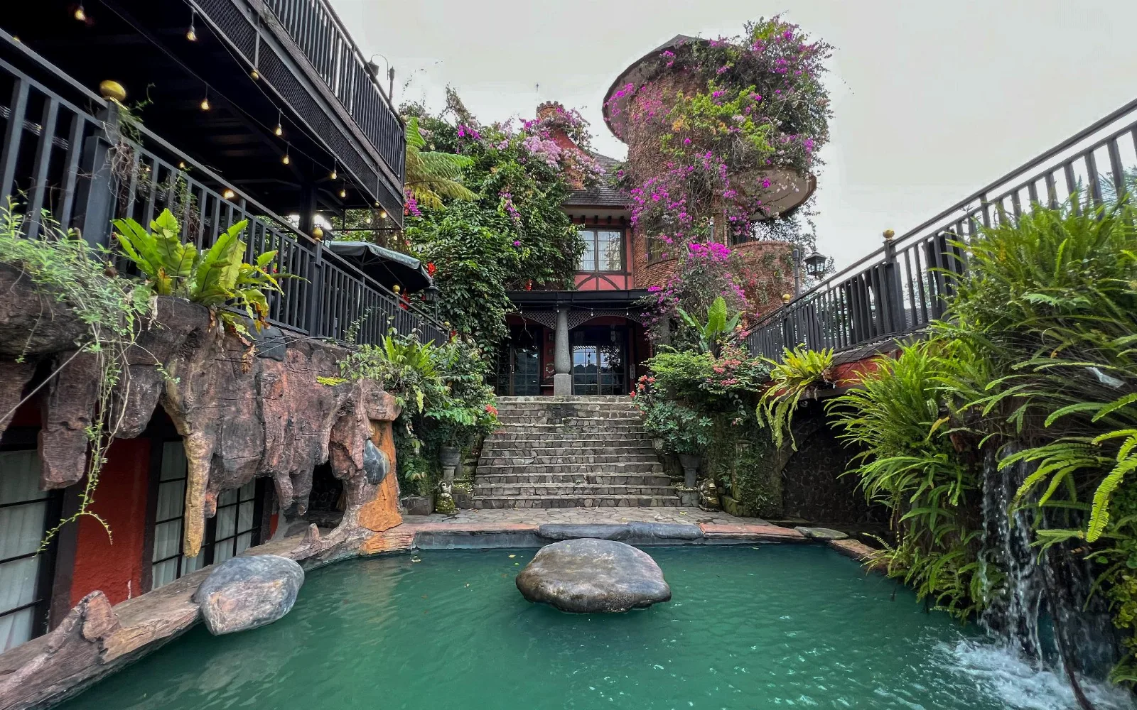 EdensoR Spa & Wellness Center at EdensoR Hills Villa, Resort & Café Sharia