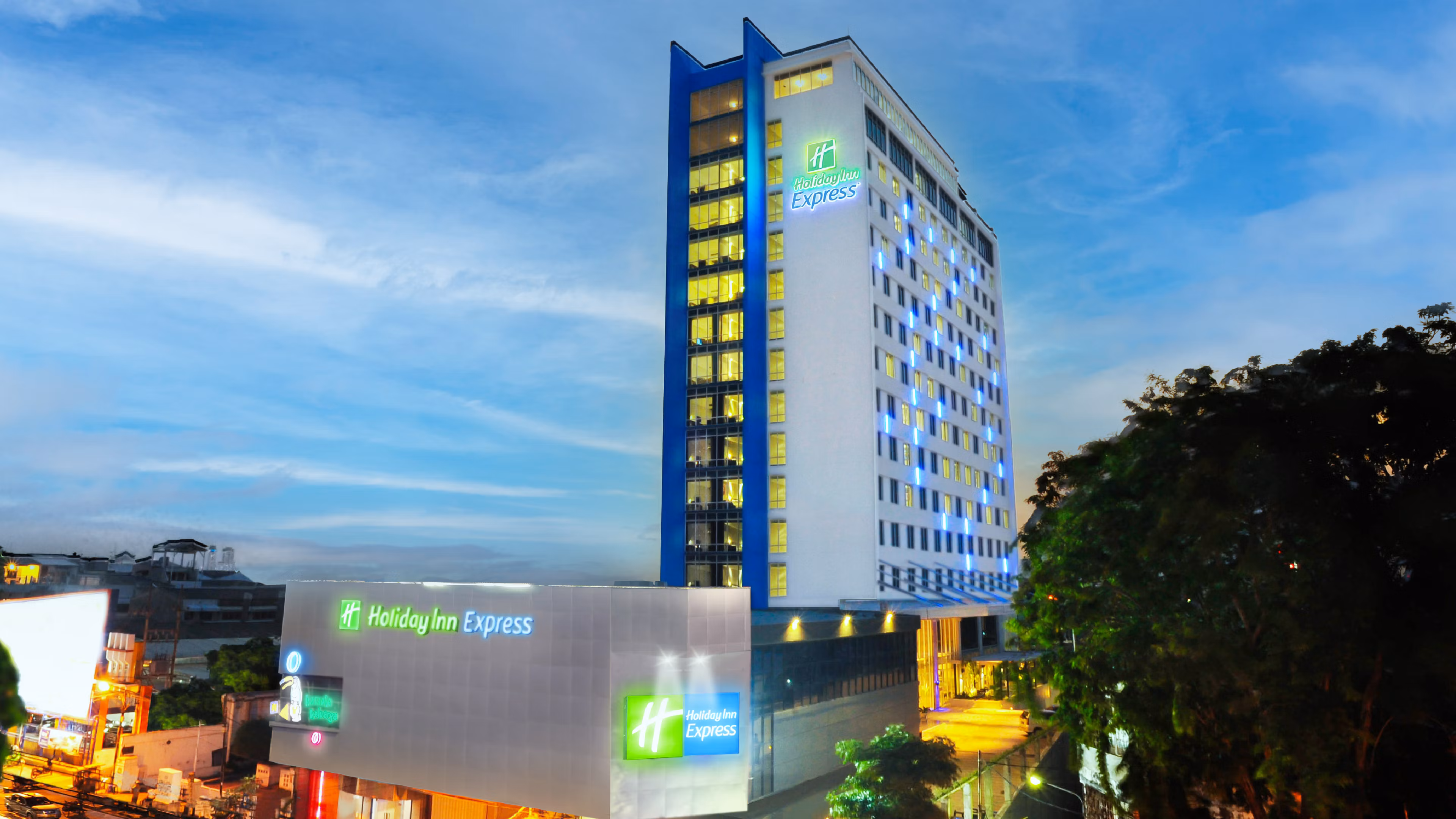 Express Wellness Suites at Holiday Inn Express Surabaya CenterPoint By IHG