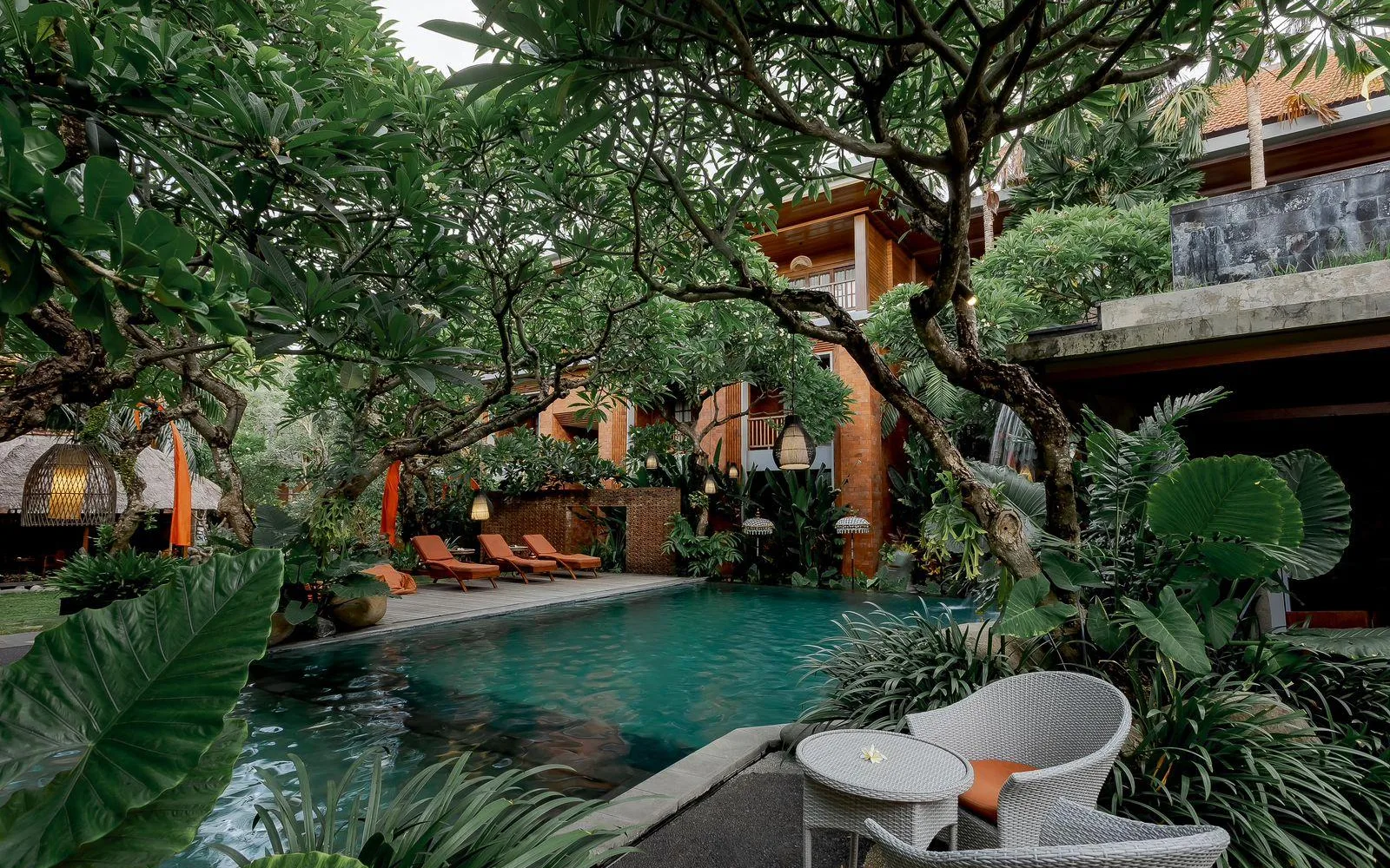 Fourteen Traditional Spa at Fourteen Roses Boutique Hotel Legian