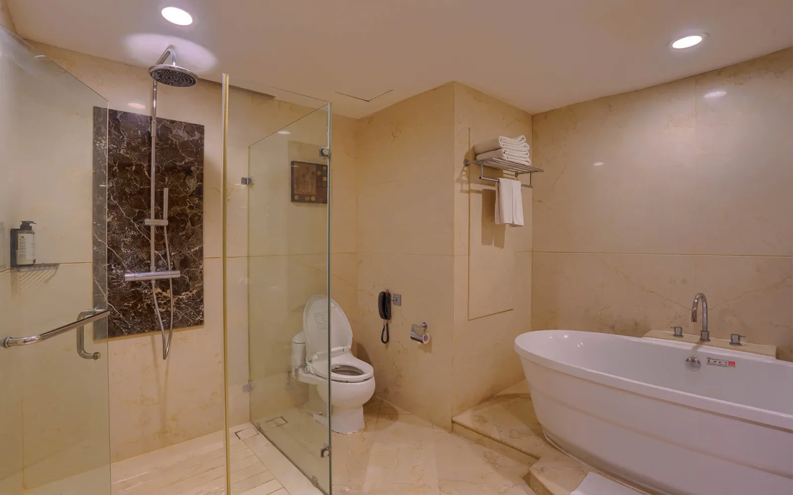 Grand Odiseus Spa & Fitness at Wyndham Surabaya City Centre