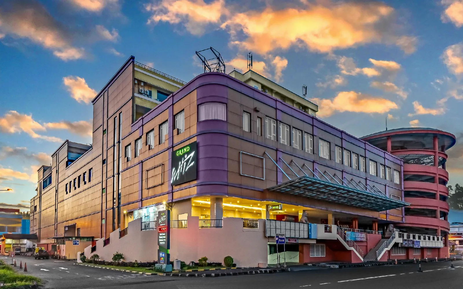 Grand Wellness & Spa at Grand Whiz Megamas Manado