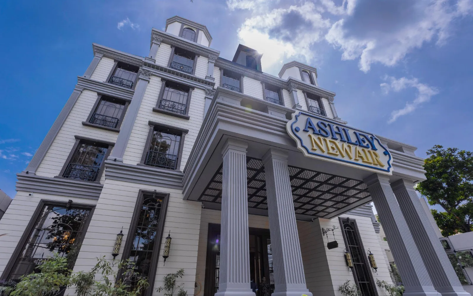 Holistic Wellness Sanctuary at ASHLEY NEWAIR Menteng with Air Purifier