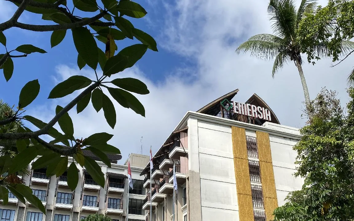 Holistic Wellness Sanctuary at Emersia Hotel & Resort Batusangkar