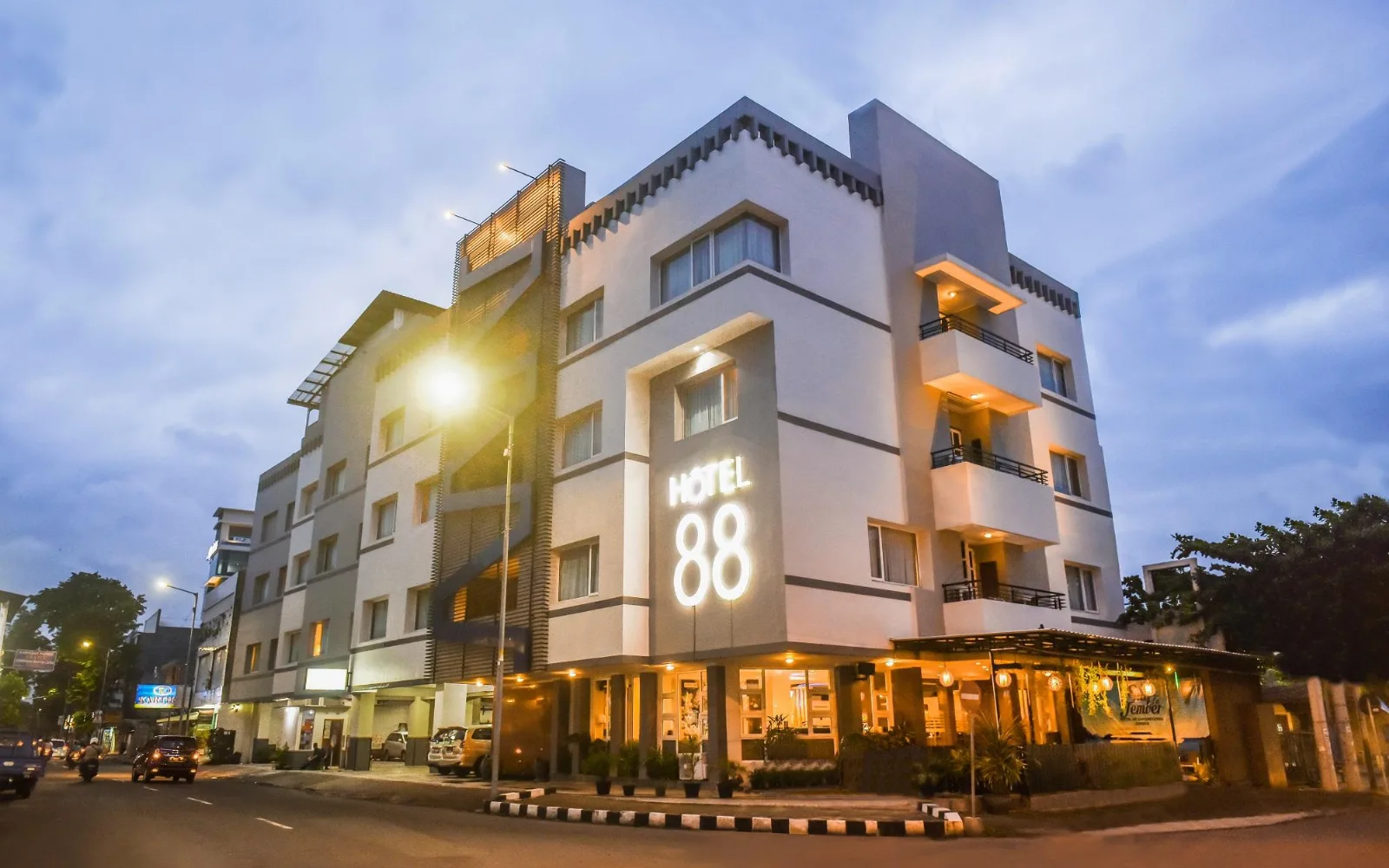 Hotel Wellness & Spa at Hotel 88 Diponegoro-Jember by WH