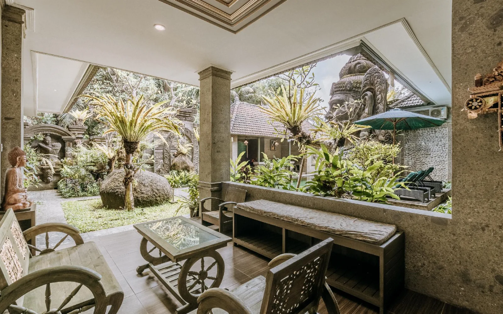 Huts Wellness & Spa at Huts Rock Ubud