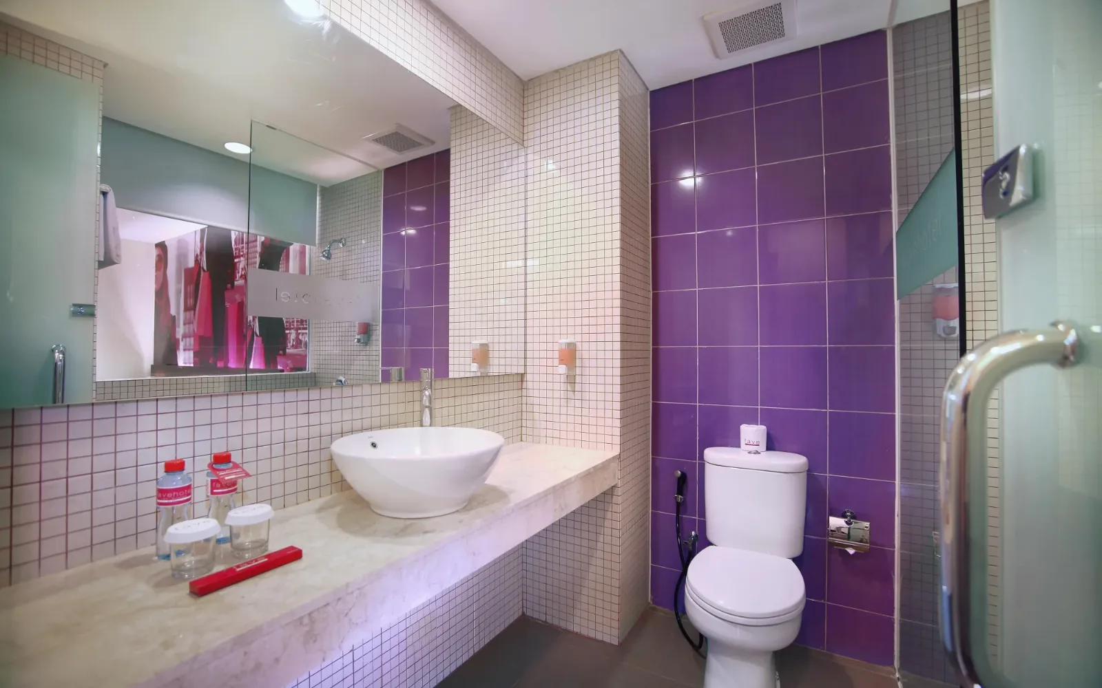 In-Room Massage Service at favehotel MEX Tunjungan Surabaya