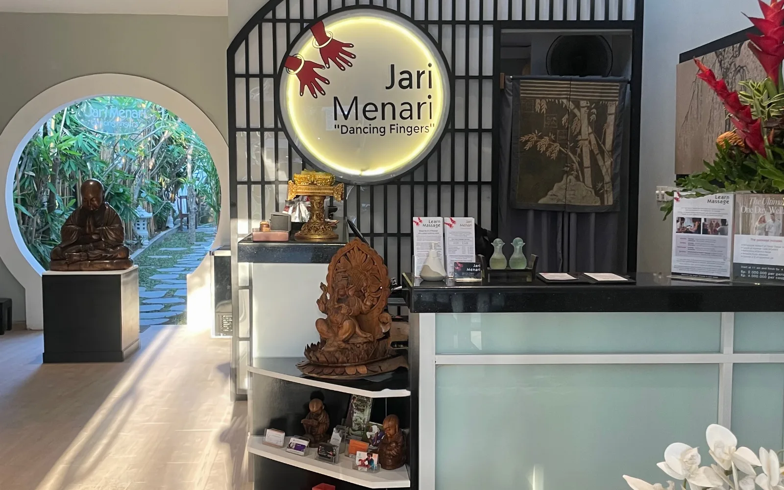 Jari Menari