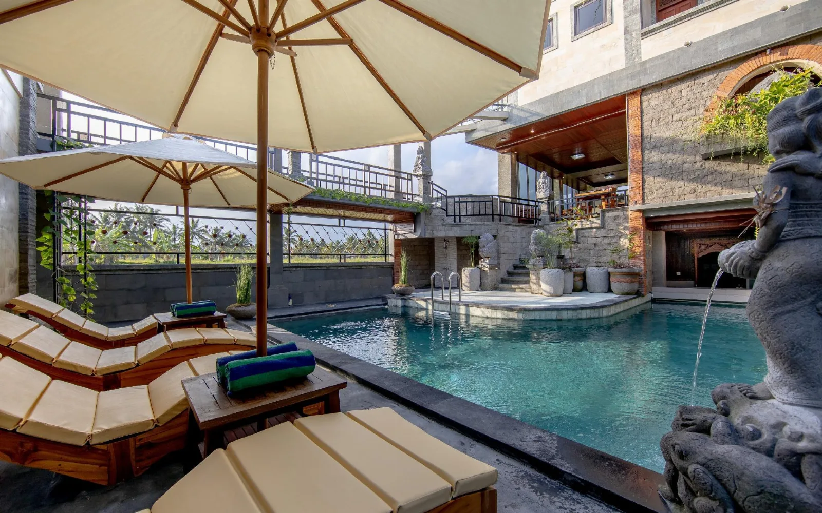 Juwuk Wellness & Spa at Juwuk Manis Relaxing