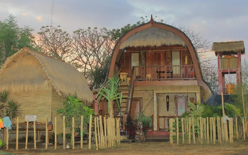 Kampung Island Spa & Wellness at Kampung Meno Bungalows
