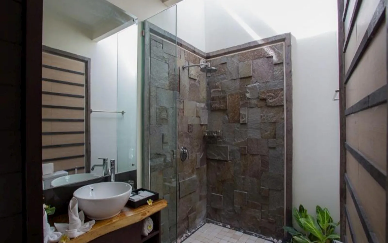 Kayu Wellness & Spa at Kayu Suar Bali Luxury Villas and Spa