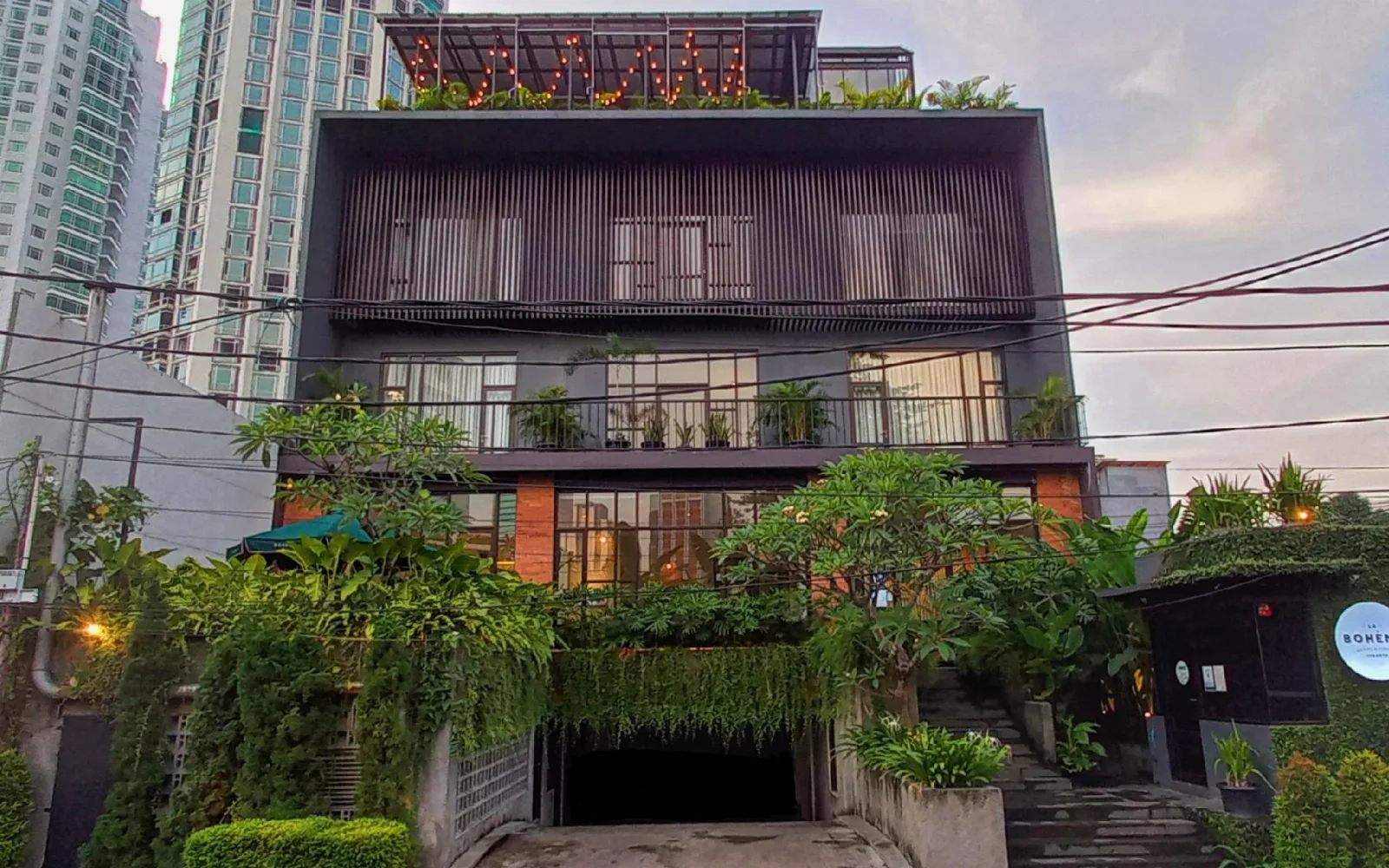 La Wellness & Spa at La Boheme Rooms and Coffee