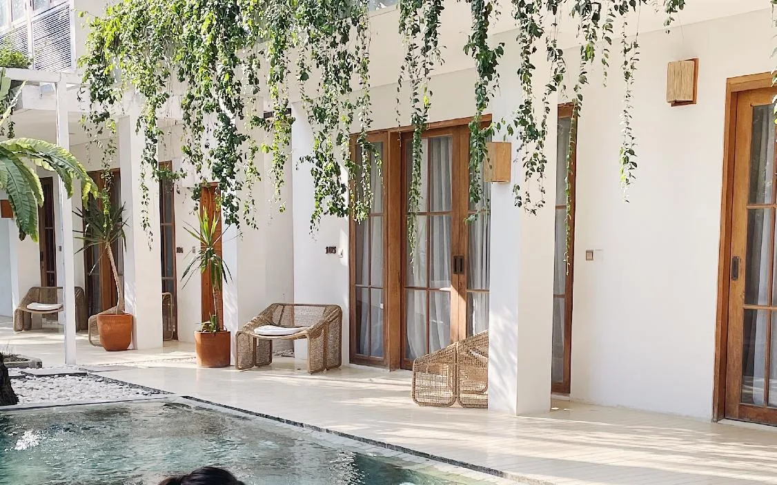 Lagoon Swimming Pool at White Goose Boutique Hotel