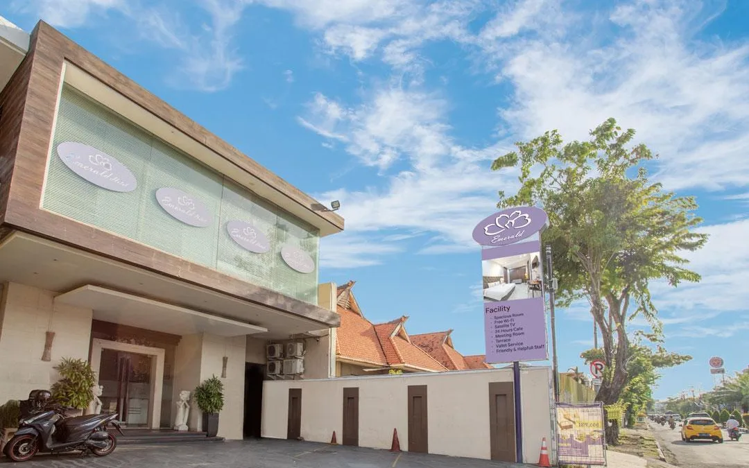 Life Wellness & Spa at Life Emerald Hotel Surabaya