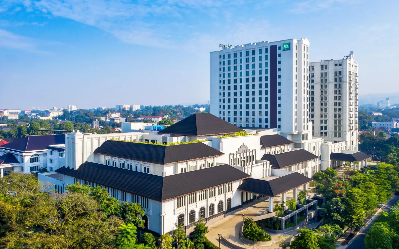 Lifestyle Lounge & Kids Corner at ibis Styles Bandung Grand Central