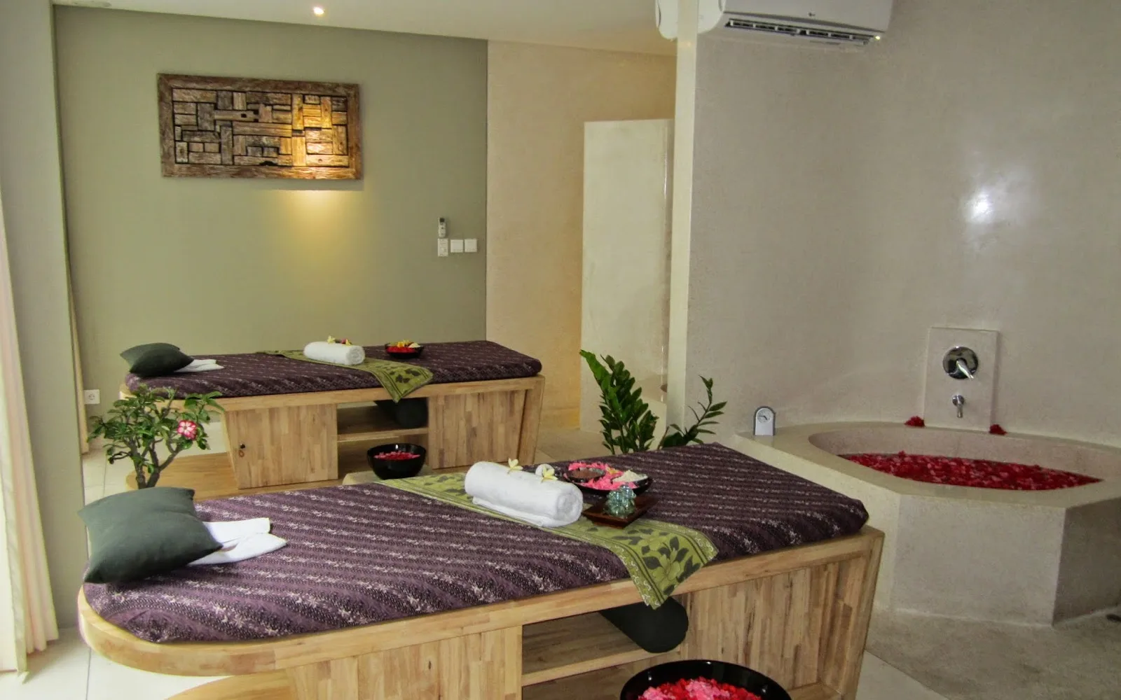 Lluvia Spa Seminyak
