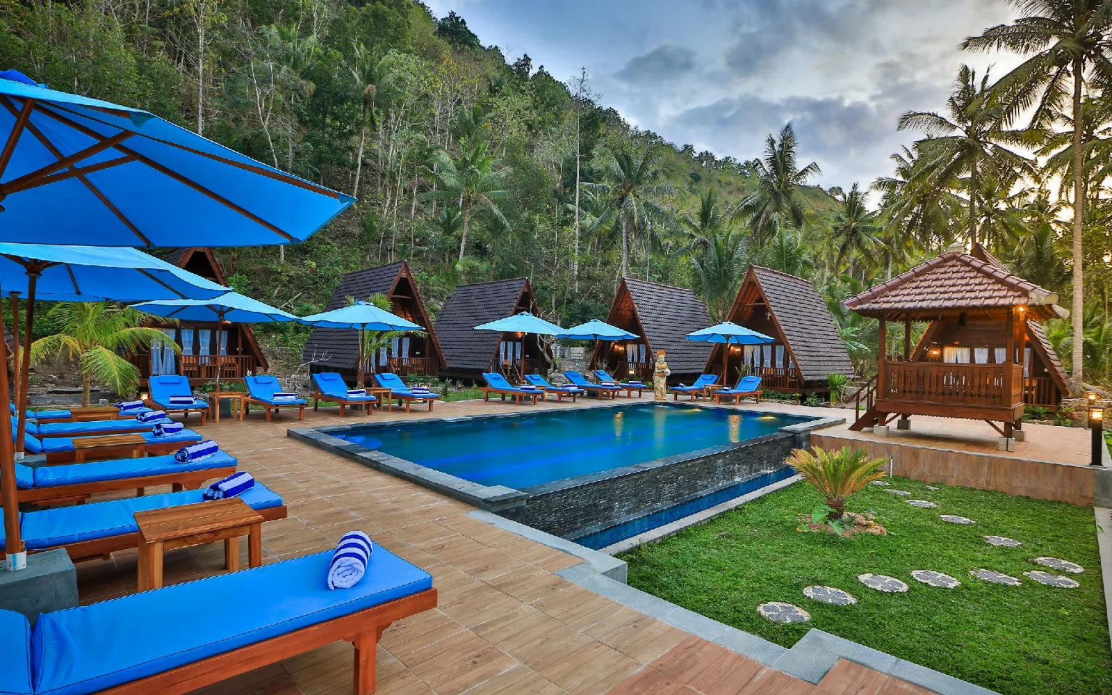Mahaloka Wellness & Spa at Mahaloka Valley Resort & Restaurant at Crystal Bay