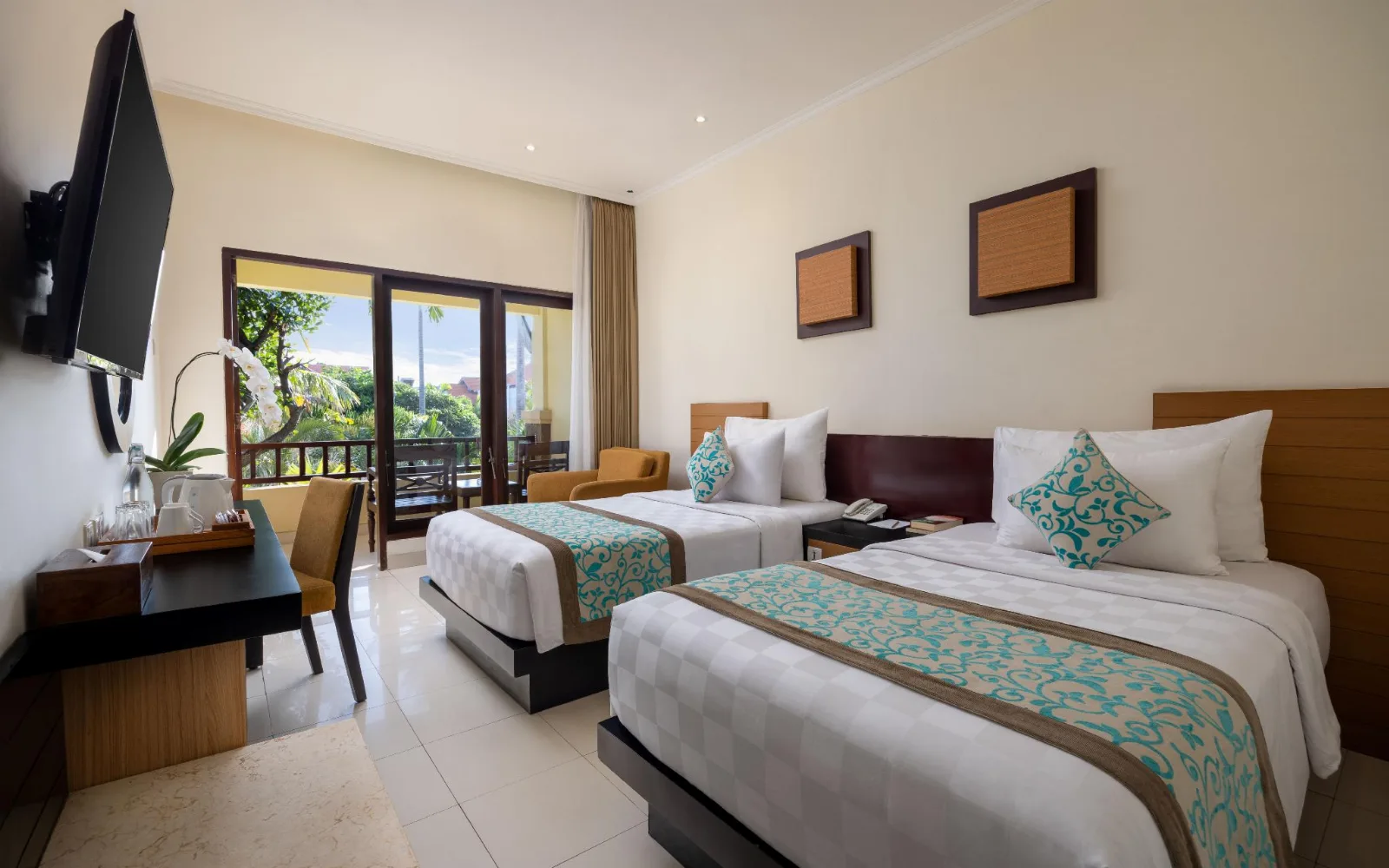 Outdoor Leisure Pool at Adhi Jaya Hotel
