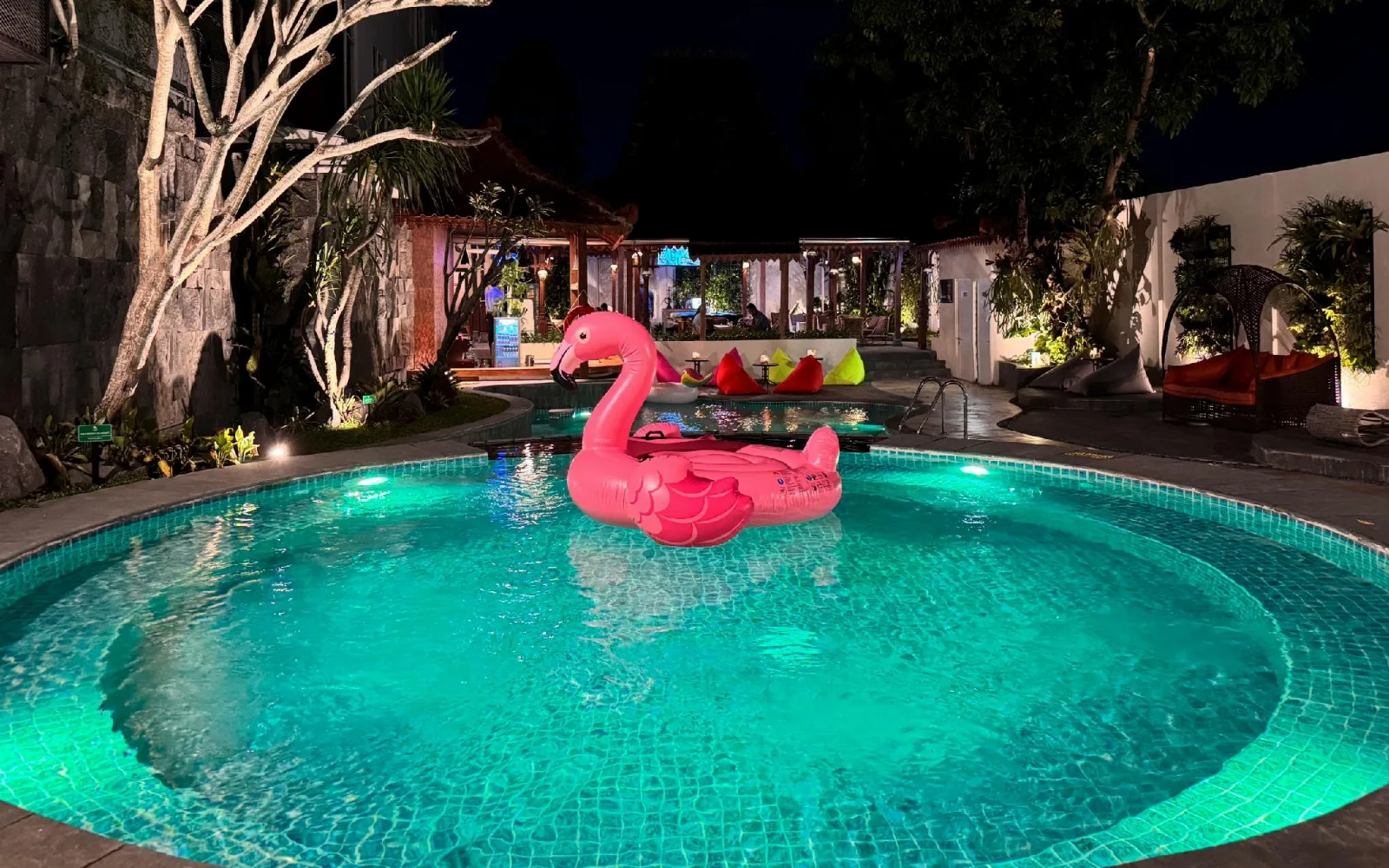 Outdoor Leisure Pool at Aveon Hotel Yogyakarta by Daphna Management