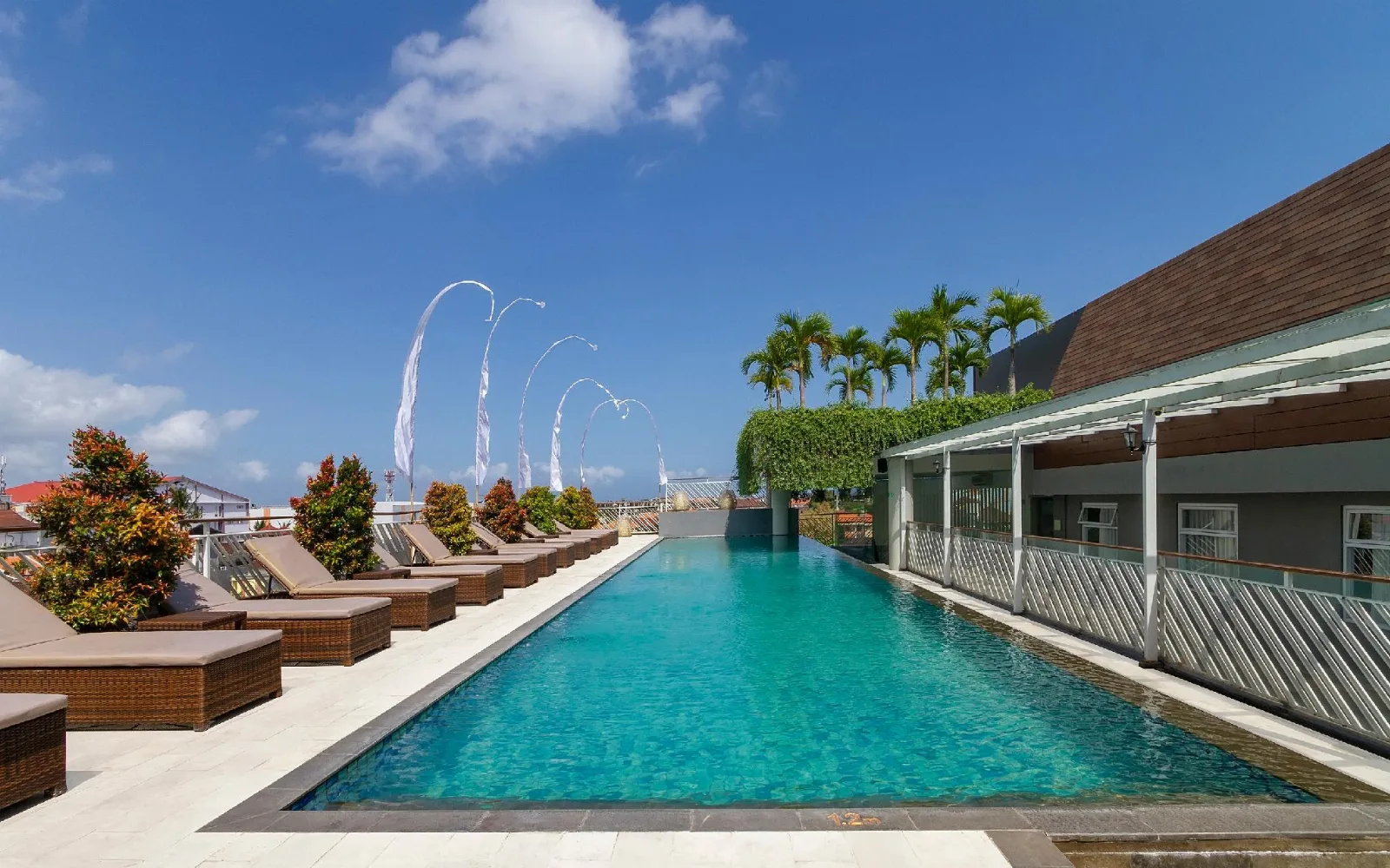Prime Plaza Hotels &amp; Resorts Spa & Wellness at PrimeBiz Hotel Kuta