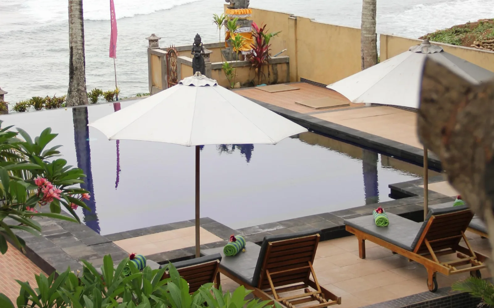 Secret Wellness & Spa at Secret Point Huts Bungalow